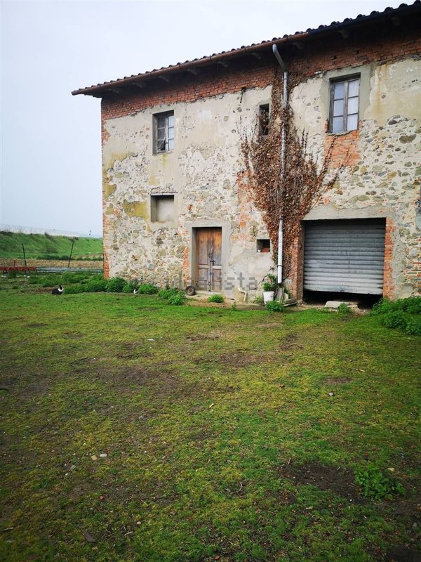 casale in vendita a Montevarchi in zona Levanella