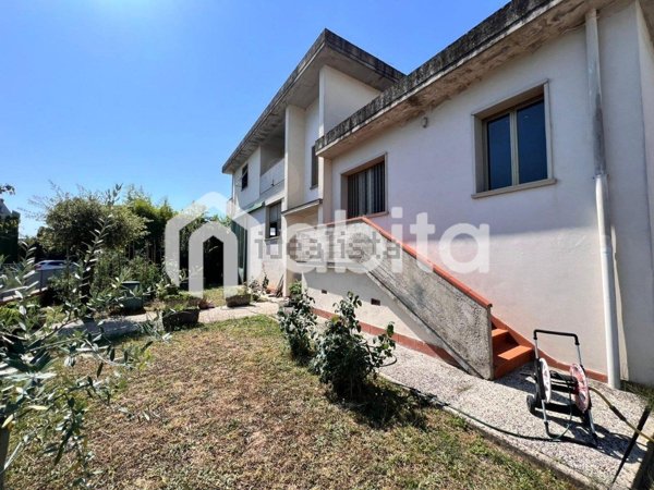 appartamento in vendita a Montevarchi