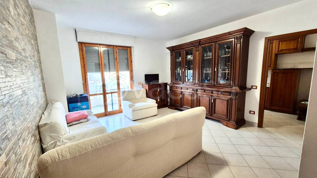 appartamento in vendita a Montevarchi in zona Levane