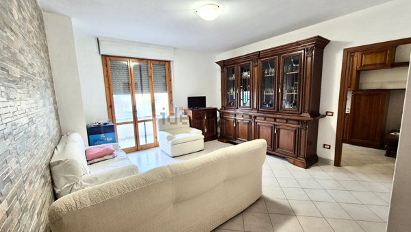 appartamento in vendita a Montevarchi in zona Levane