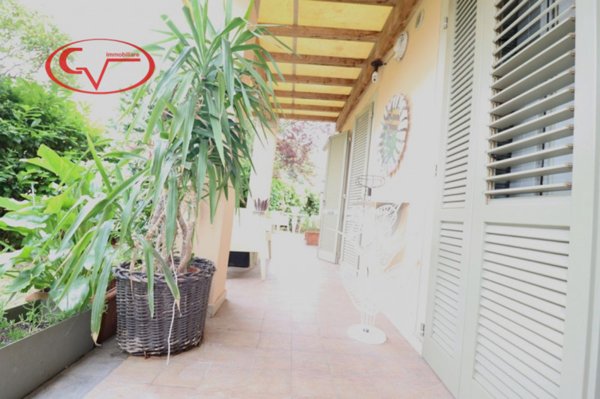 casa indipendente in vendita a Montevarchi