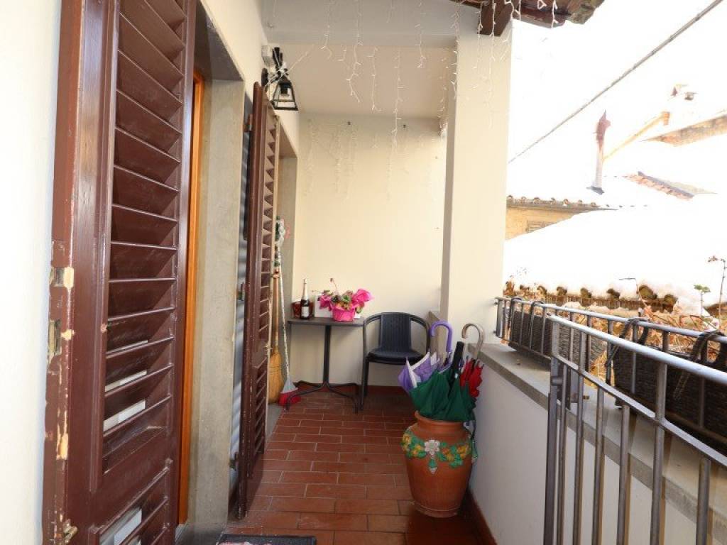 casa indipendente in vendita a Montevarchi in zona Moncioni