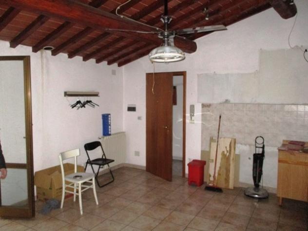 appartamento in vendita a Montevarchi in zona Levanella