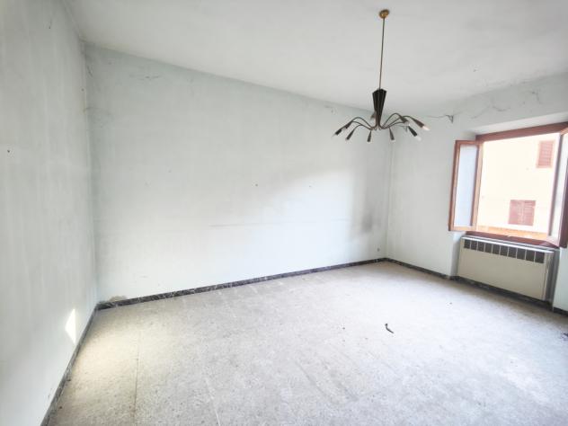 casa indipendente in vendita a Montevarchi