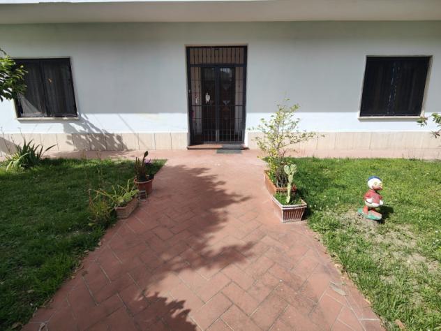 casa indipendente in vendita a Montevarchi