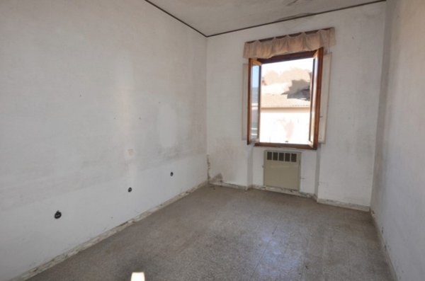 casa indipendente in vendita a Montevarchi