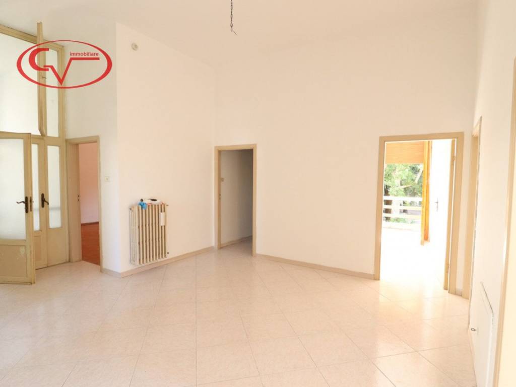 casa indipendente in vendita a Montevarchi