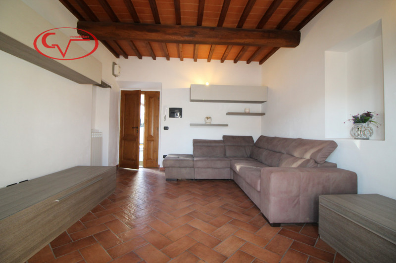 casa semindipendente in vendita a Montevarchi