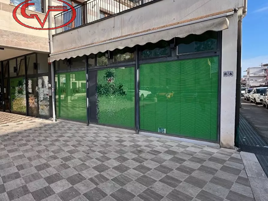 negozio in vendita a Montevarchi