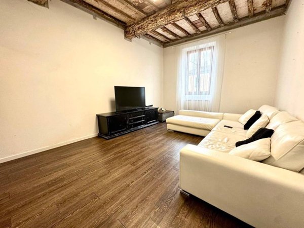 casa indipendente in vendita a Montevarchi in zona Levane