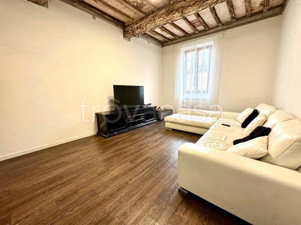 casa indipendente in vendita a Montevarchi in zona Levane