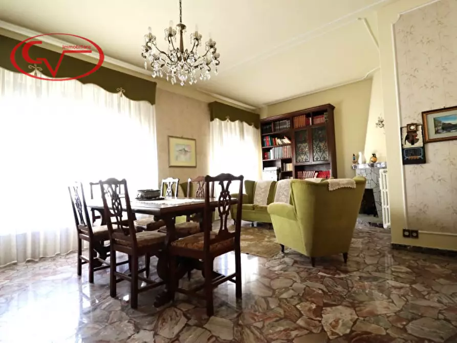 casa indipendente in vendita a Montevarchi