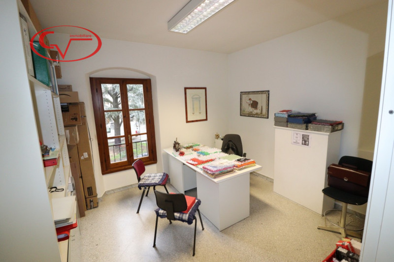 ufficio in vendita a Montevarchi