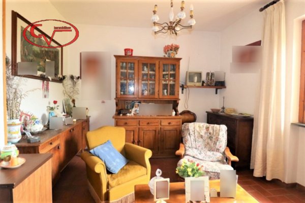 casa indipendente in vendita a Montevarchi