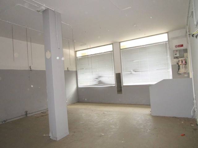 negozio in vendita a Montevarchi