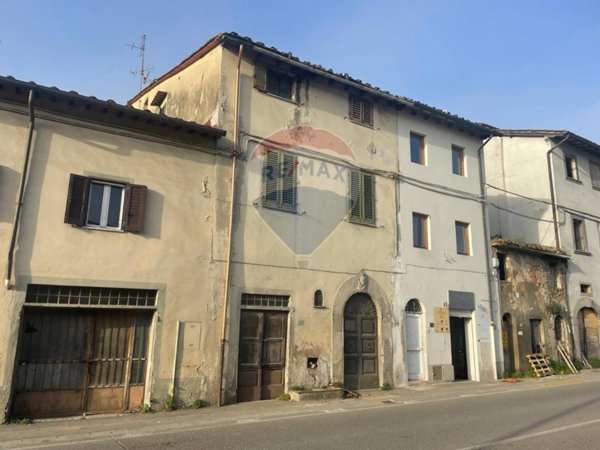 casa indipendente in vendita a Montevarchi in zona Levanella