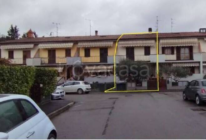casa indipendente in vendita a Montevarchi in zona Levanella