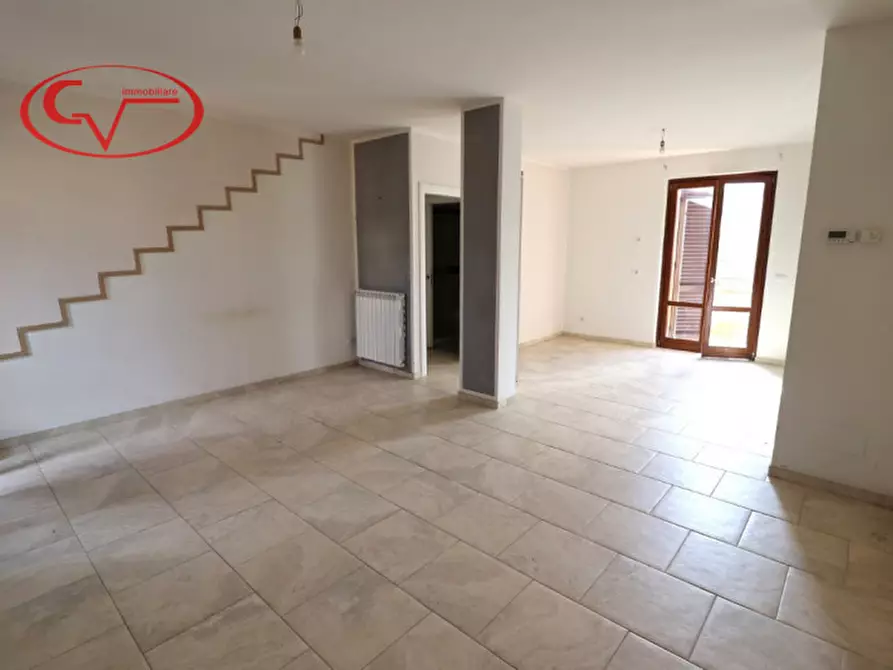 casa indipendente in vendita a Montevarchi