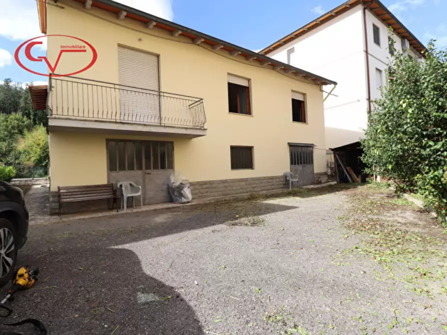 casa indipendente in vendita a Montevarchi