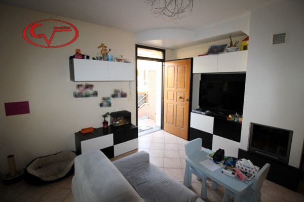 casa indipendente in vendita a Montevarchi