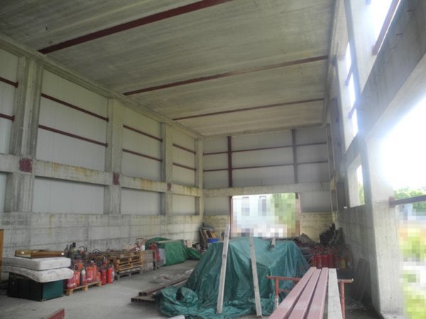 capannone in vendita a Montevarchi