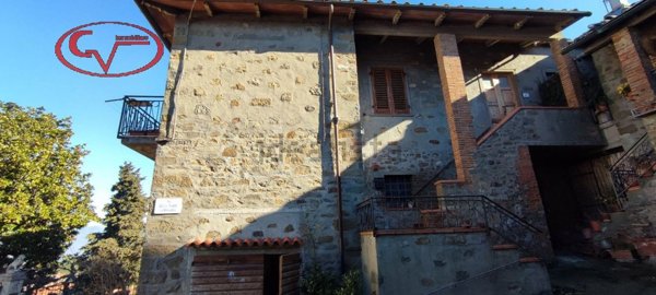 casa indipendente in vendita a Montevarchi in zona Moncioni