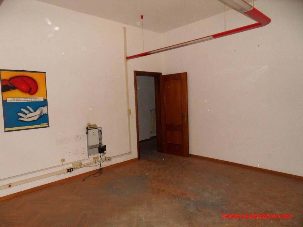 ufficio in vendita a Montevarchi