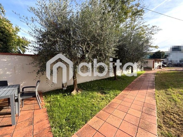 appartamento in vendita a Montevarchi in zona Levanella