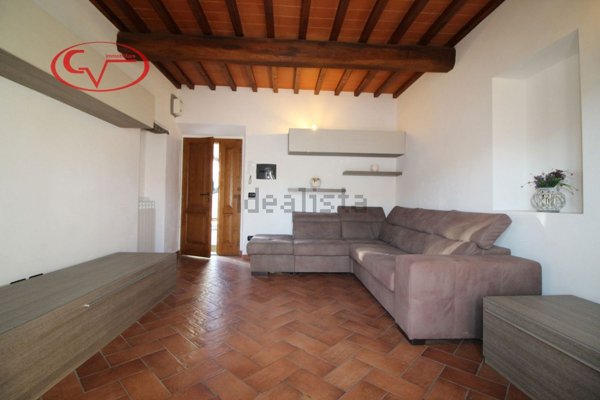 casa indipendente in vendita a Montevarchi