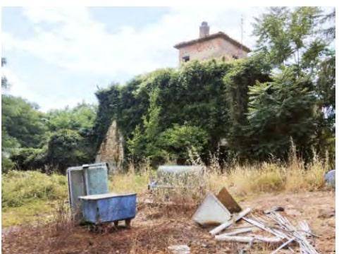 appartamento in vendita a Montevarchi in zona Caposelvi