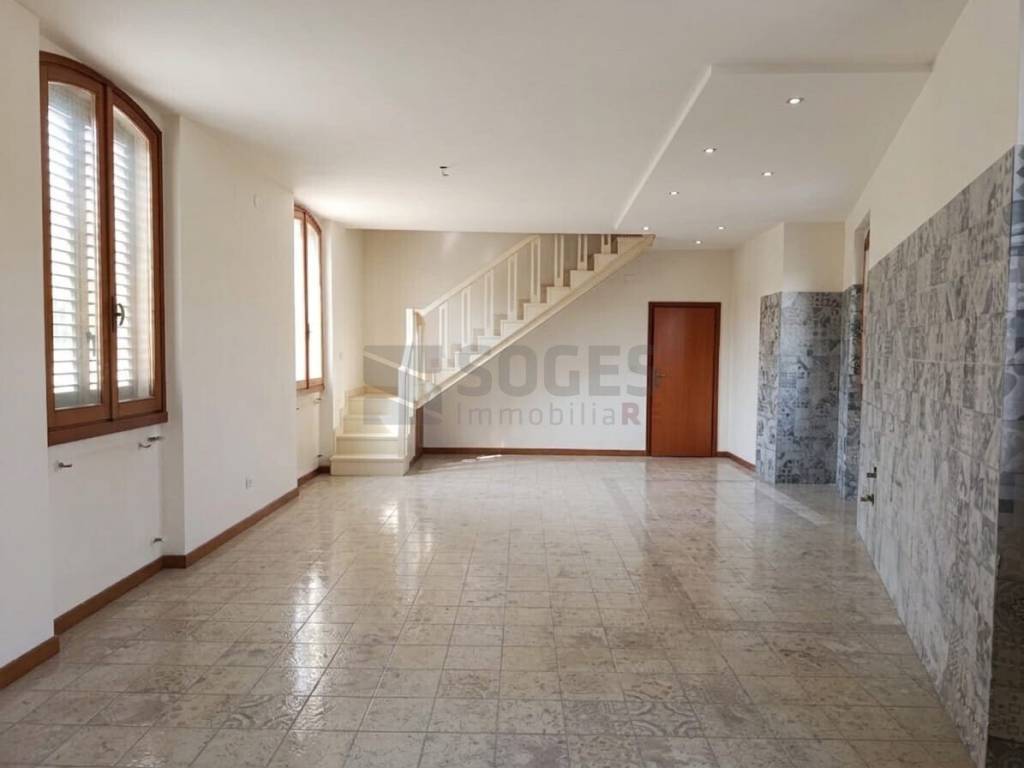 appartamento in vendita a Montevarchi