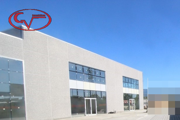 negozio in vendita a Montevarchi