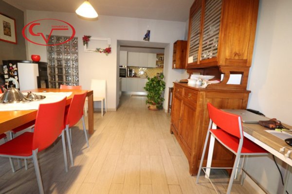 casa indipendente in vendita a Montevarchi in zona Moncioni