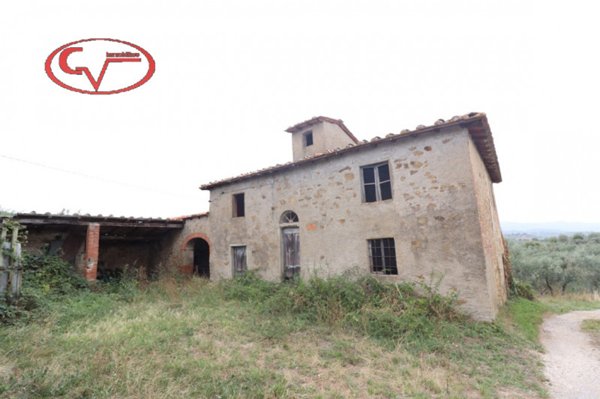 casa indipendente in vendita a Montevarchi
