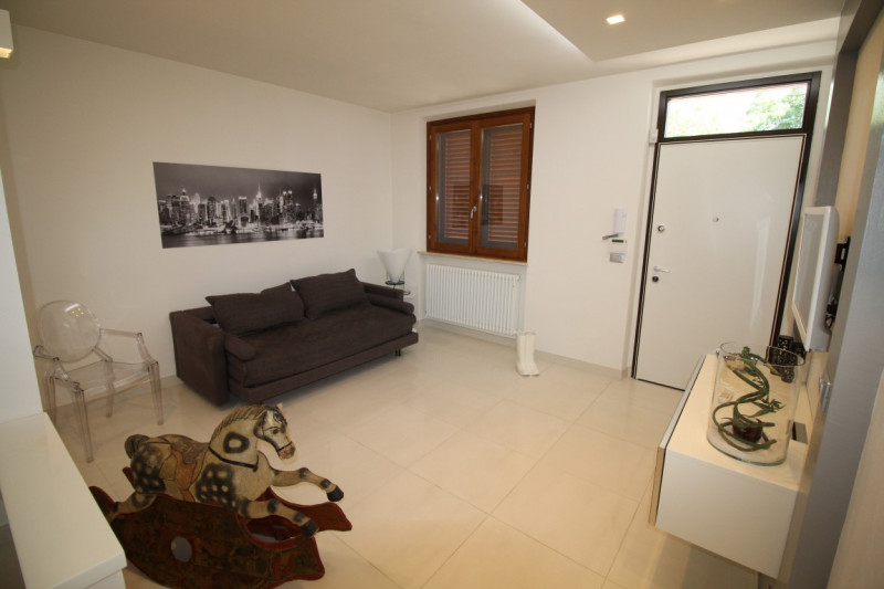 casa indipendente in vendita a Montevarchi