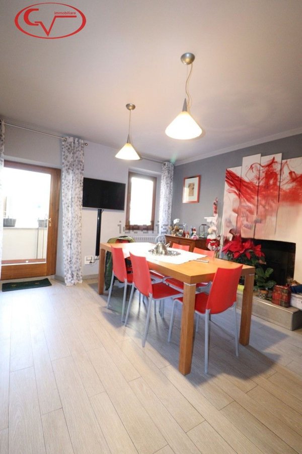 casa indipendente in vendita a Montevarchi in zona Moncioni