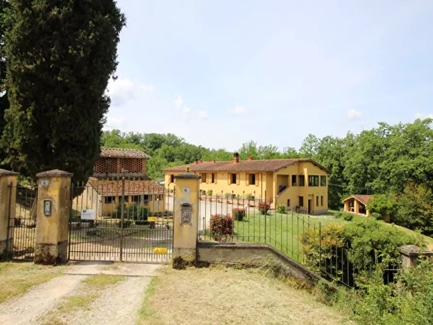 casa indipendente in vendita a Montevarchi