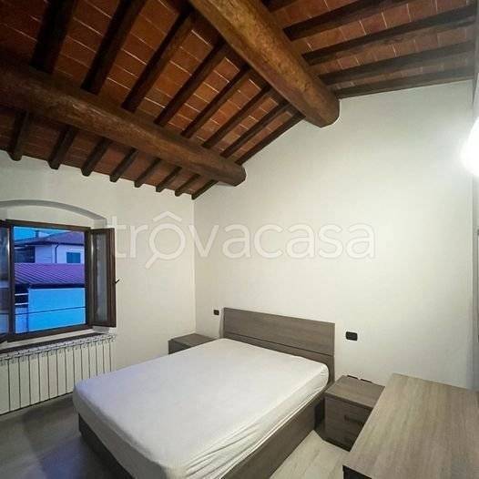 casa indipendente in vendita a Montevarchi in zona Mercatale Valdarno