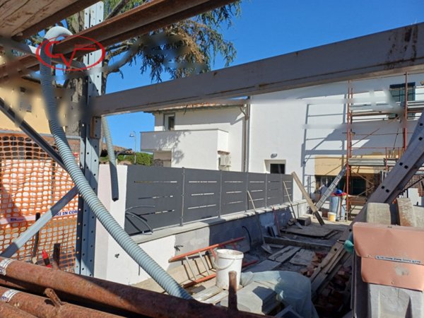 casa indipendente in vendita a Montevarchi