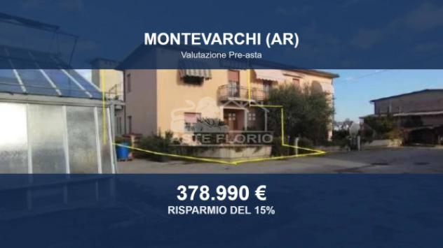 casa indipendente in vendita a Montevarchi