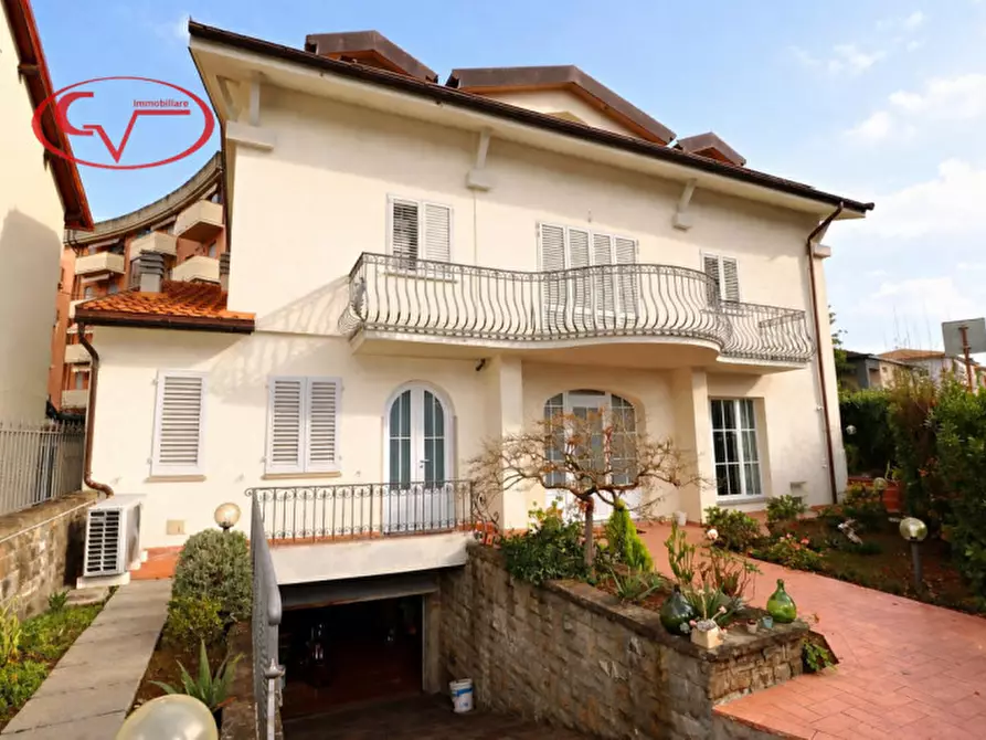 casa indipendente in vendita a Montevarchi