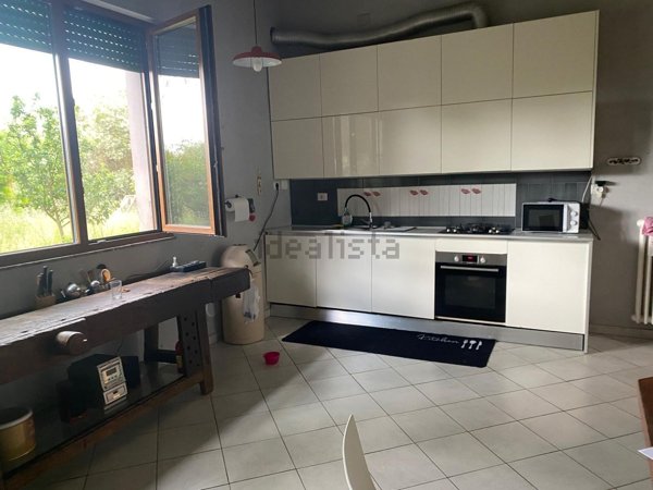 casa indipendente in vendita a Montevarchi