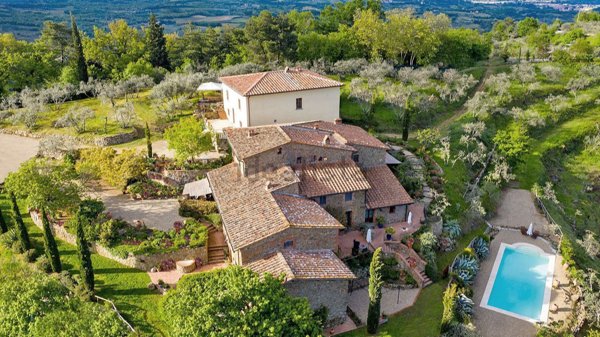 villa in vendita a Montevarchi