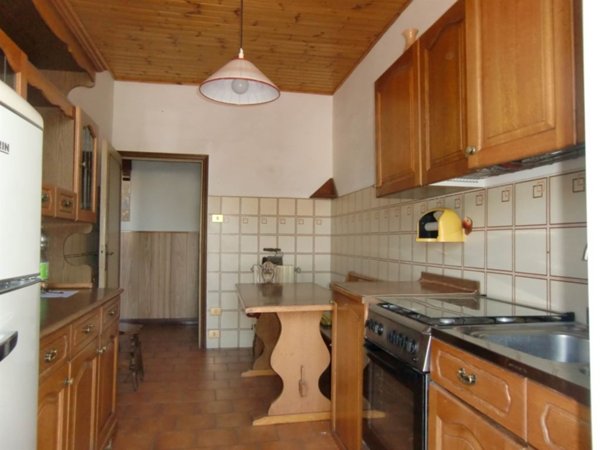 appartamento in vendita a Montevarchi in zona Pateresso