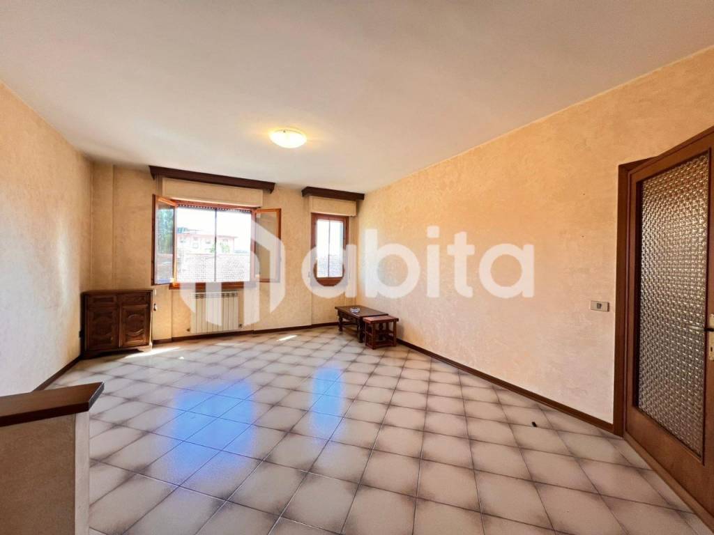 appartamento in vendita a Montevarchi