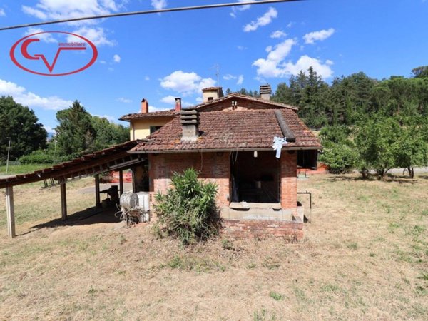 casa indipendente in vendita a Montevarchi in zona Pateresso