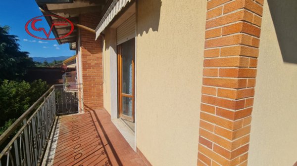 appartamento in vendita a Montevarchi in zona Noferi-Lavatoio
