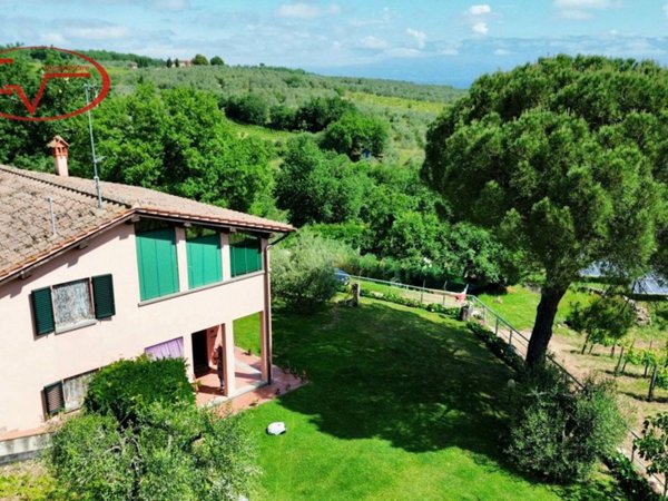 casa indipendente in vendita a Montevarchi in zona Mercatale Valdarno