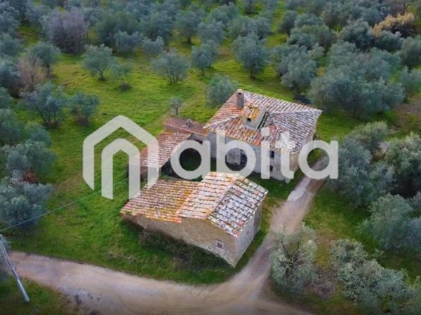 casa indipendente in vendita a Montevarchi in zona Rendola