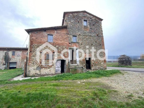 casa indipendente in vendita a Montevarchi in zona Pateresso